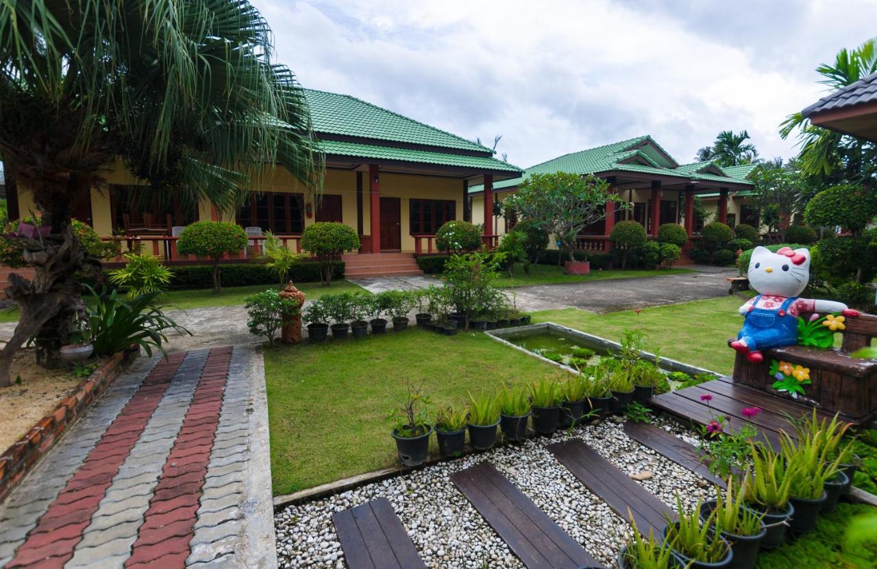 Sleep In Lanta Resort Koh Lanta Exterior photo