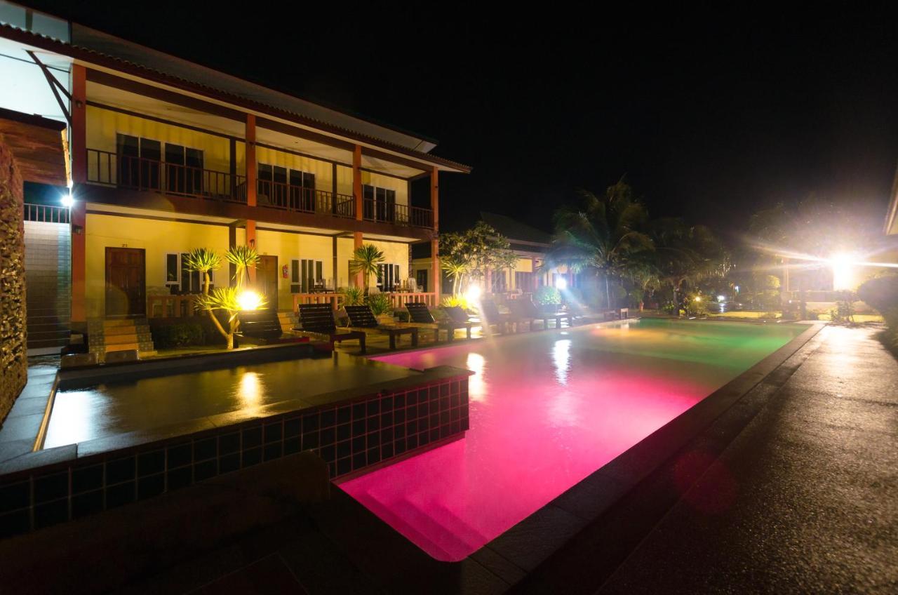 Sleep In Lanta Resort Koh Lanta Exterior photo